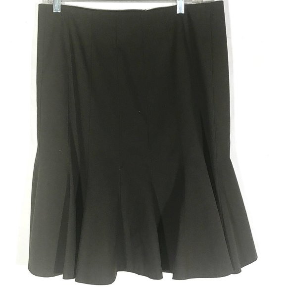 Alfani Dresses & Skirts - Alfani Skirt Black Tulip Midi EUC Work Casual  Size 10 Ruffles Classic Basic
